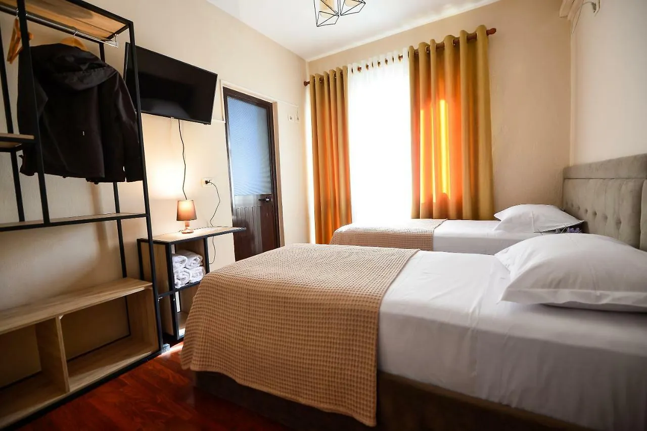 Hotel Niku Tirana