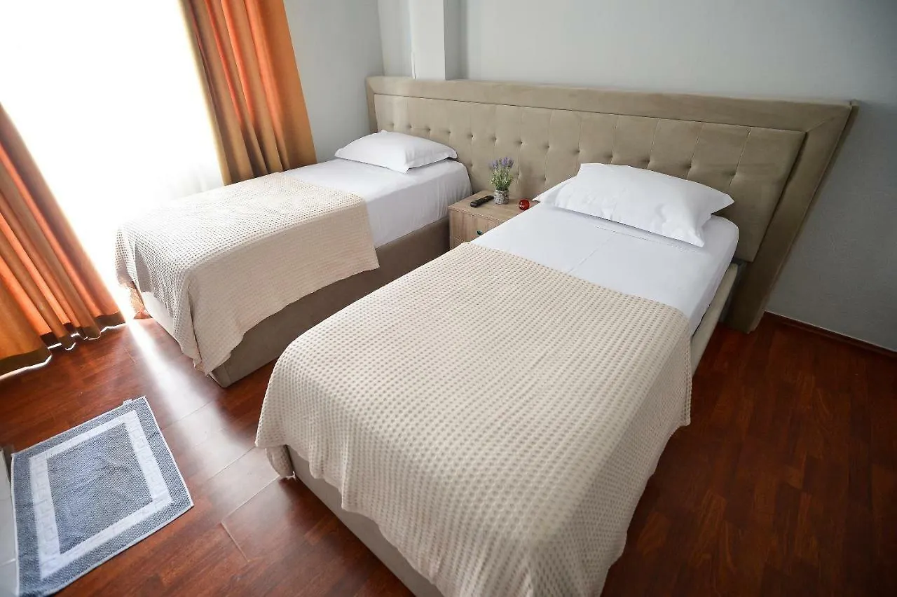 Hotel Niku Tirana