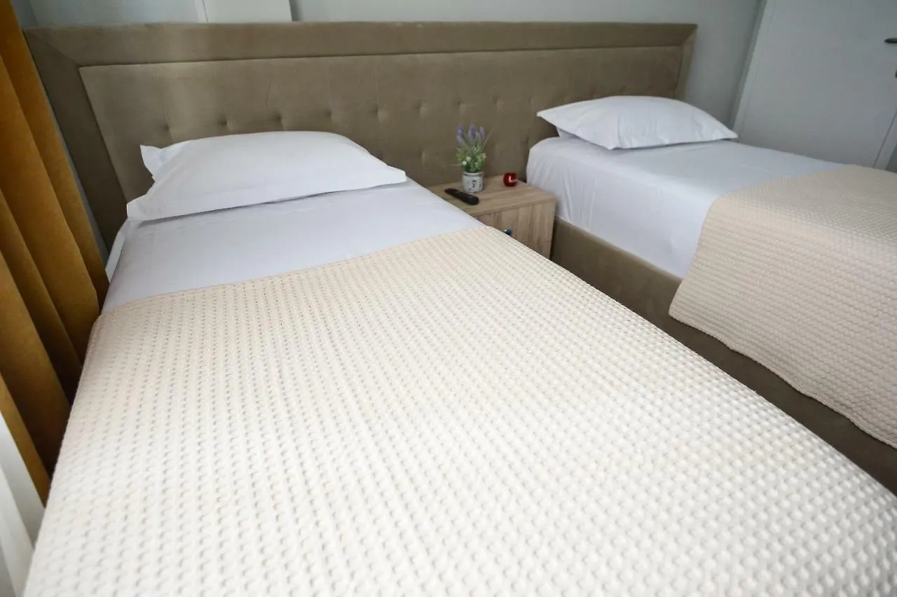Hotel Niku Tirana